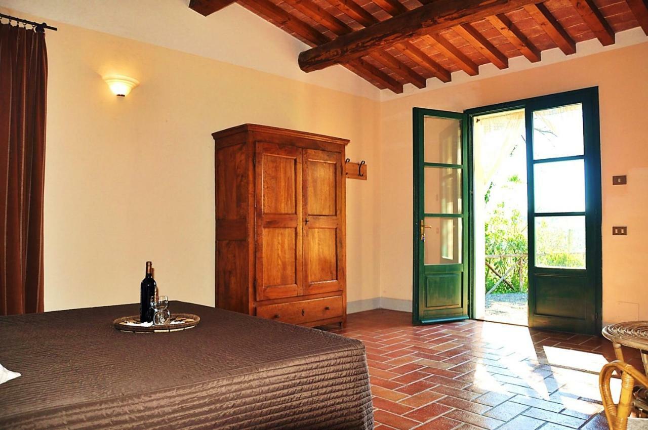 Agriturismo Terenzana Aparthotel ริปาร์เบลลา ภายนอก รูปภาพ