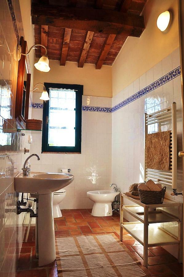 Agriturismo Terenzana Aparthotel ริปาร์เบลลา ภายนอก รูปภาพ
